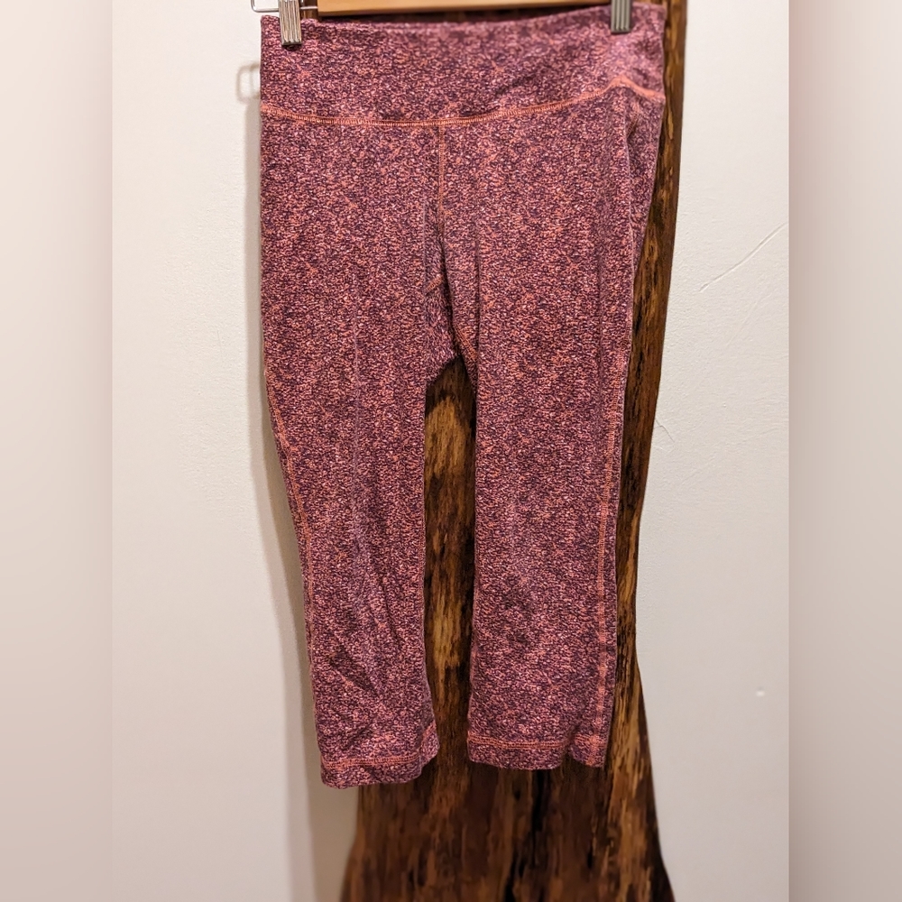 Reebok XS orange + pink camo sports leggings